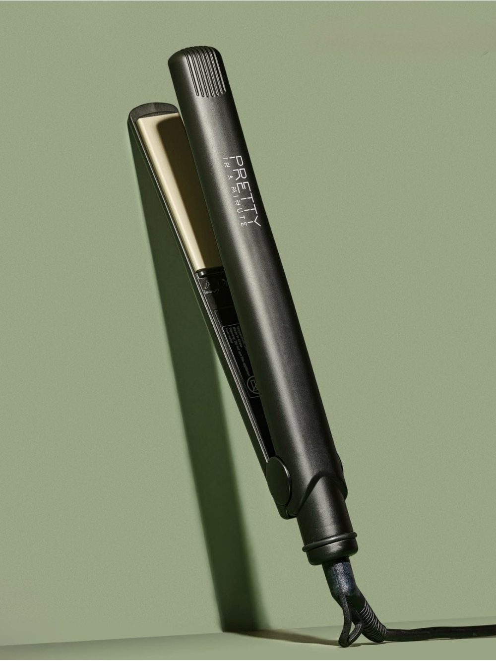 Pretty In a Minute 1.25 Ceramic Professional Hair Straightener